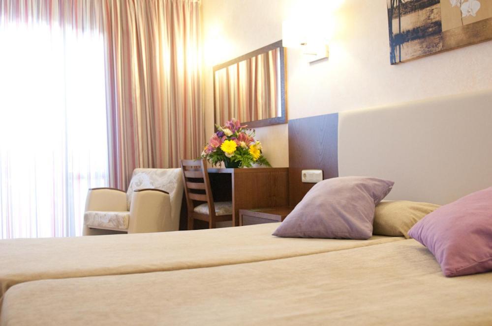 Hotel Cala Gat カラ・ラトハダ エクステリア 写真