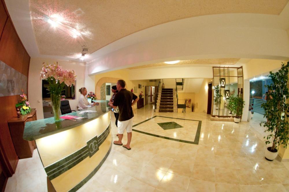 Hotel Cala Gat カラ・ラトハダ エクステリア 写真